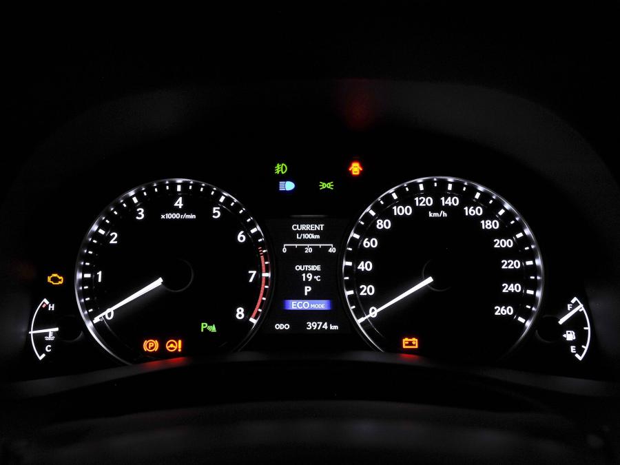  Lexus GS350 F-Sport 2012 года  (ZA) (фото 8 из 17)